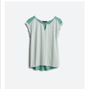 Fortune and Ivy Carna Mixed Material Top- mint green, size L